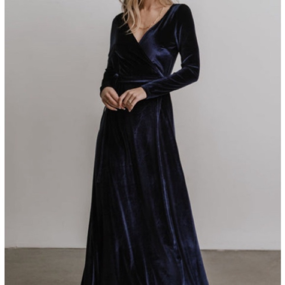 Baltic Born Deep Blue Velvet Long Sleeve Dress